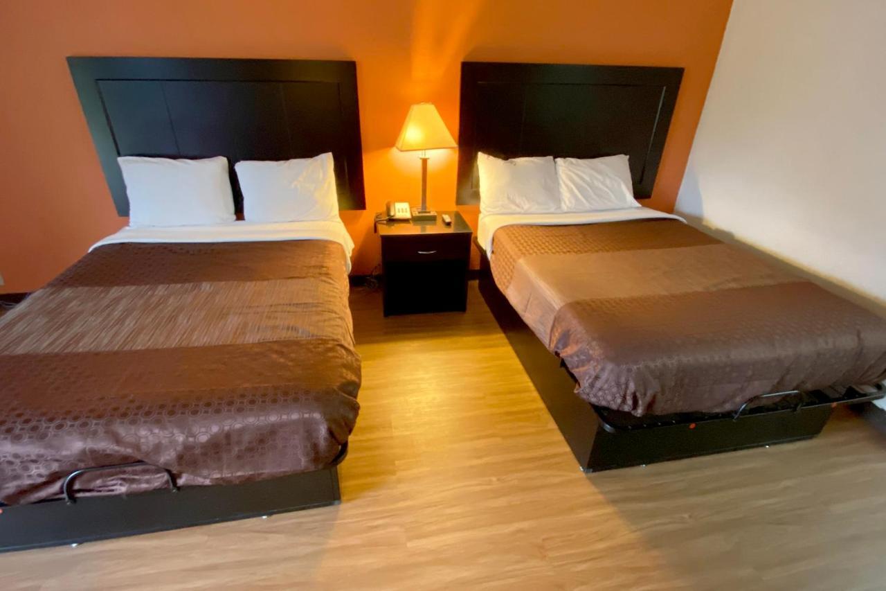 Landmark Hotel Leesville Luaran gambar